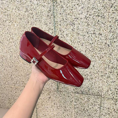 Mary Jane Single Buckle Pumps
